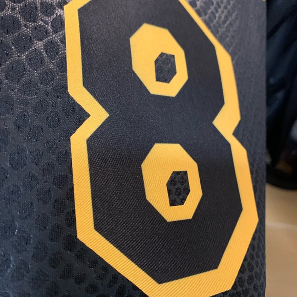 Nike Kobe Black Mamba Mentality Lakers City Edition Swingman Jersey Medium - Picture 2 of 5